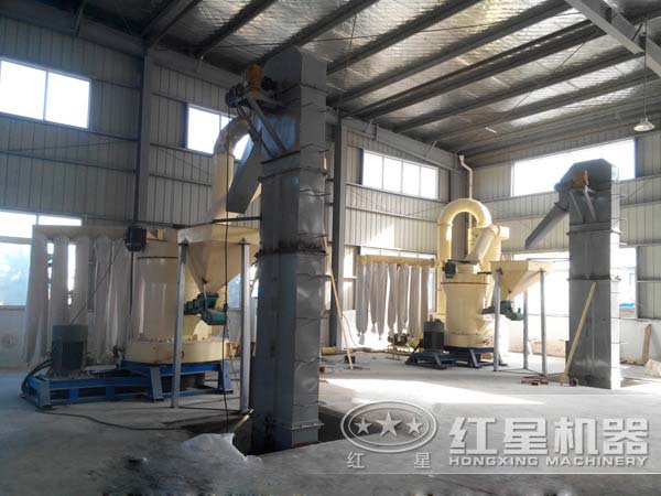 新一代雷蒙磨粉機投產現場