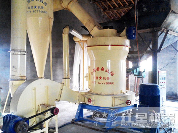 4525型號雷蒙磨粉機制粉設備