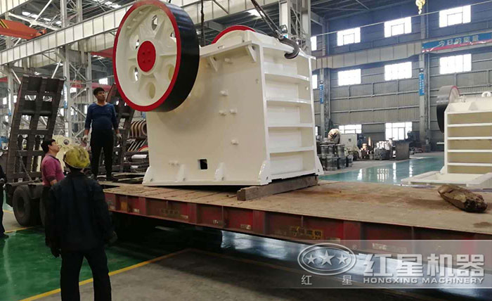 pe75顎式破碎機發(fā)貨圖