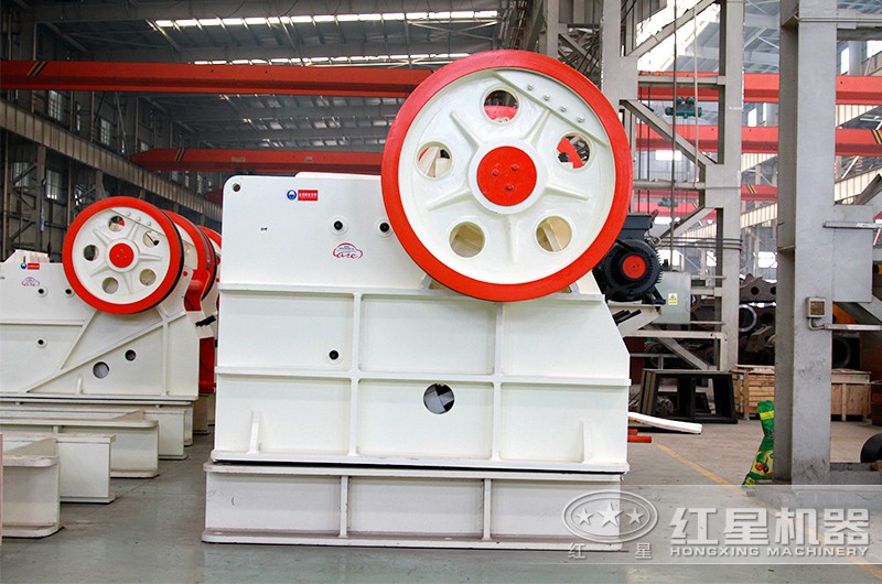 顎式破碎機處理量大、每小時1-1000噸