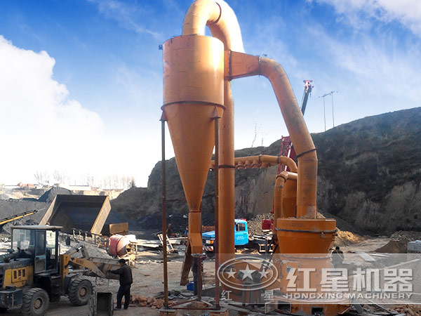 雷蒙磨粉機現場