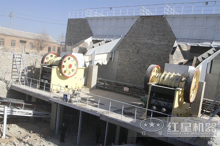 69破碎機作業現場