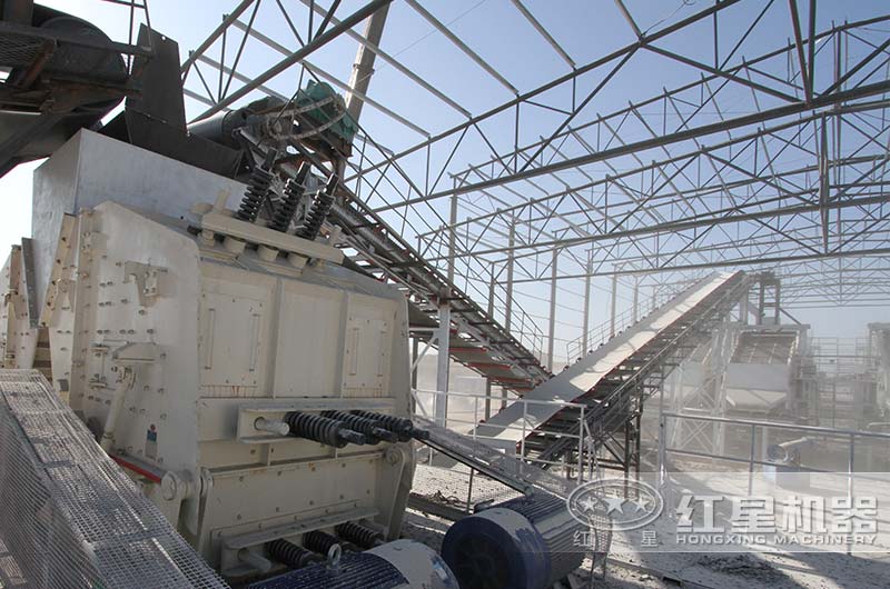 陜西寶雞時產500噸石灰石制砂生產線現場