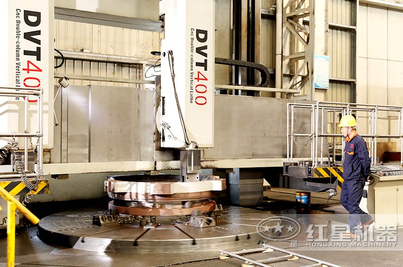 紅星機(jī)器磨煤機(jī)生產(chǎn)車間