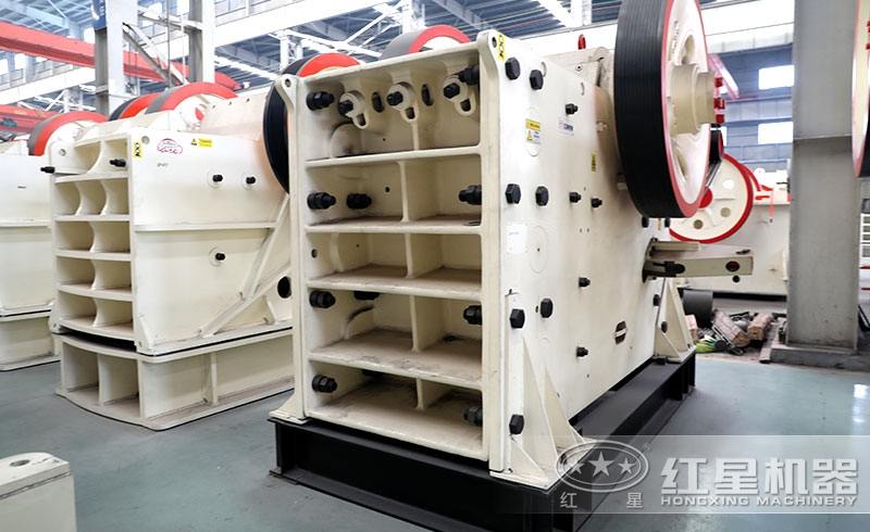 CJ歐版礦石破碎機