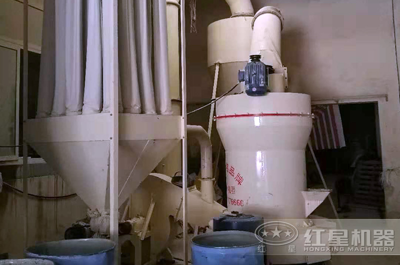 山西石灰石200目磨粉生產現場