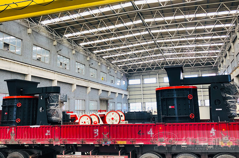 紅星立軸制砂機廠區發貨